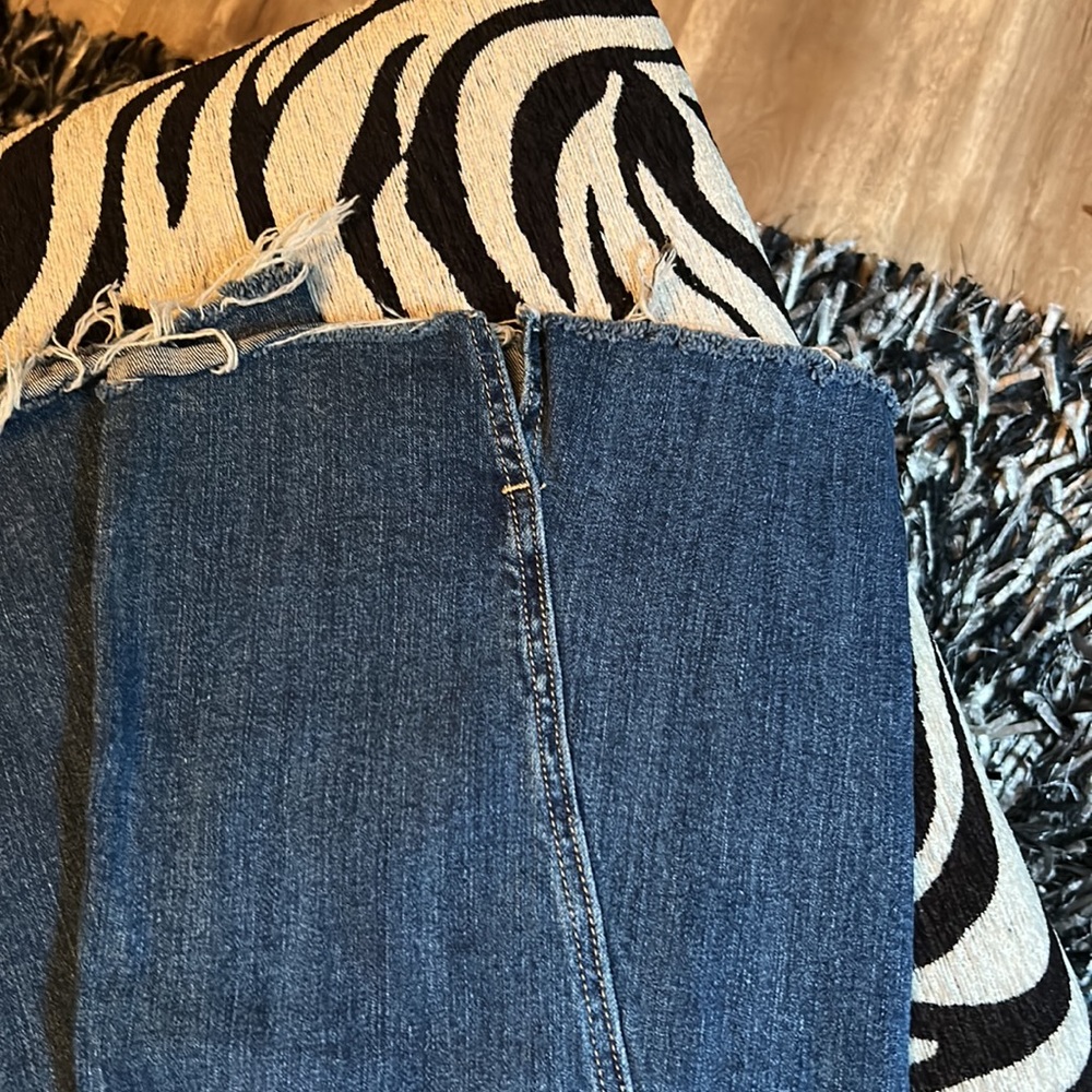 Kancan High Rise Flare denim Jeans. Size 11/29 - Picture 3 of 6